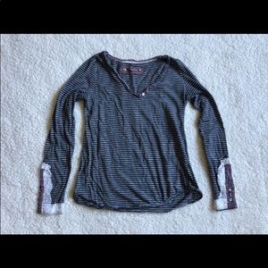 Little Yellow Button Tee